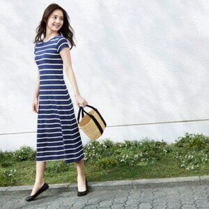 Uniqlo Striped Tshirt dress w/shelf bra, xs